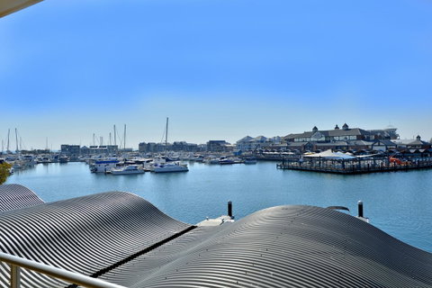 Dolphin Quay Apartments - Northern Rivers Accommodation 13