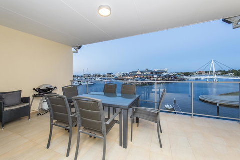 Dolphin Quay Apartments - Northern Rivers Accommodation 22