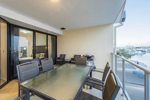 Dolphin Quay Apartments - Northern Rivers Accommodation 25