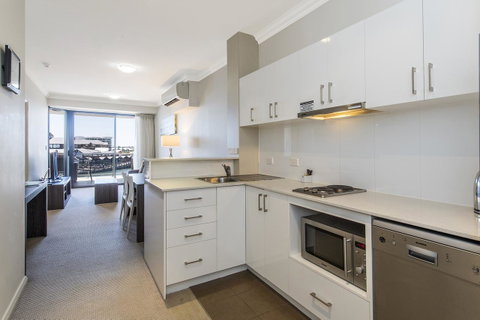 Dolphin Quay Apartments - Northern Rivers Accommodation 35