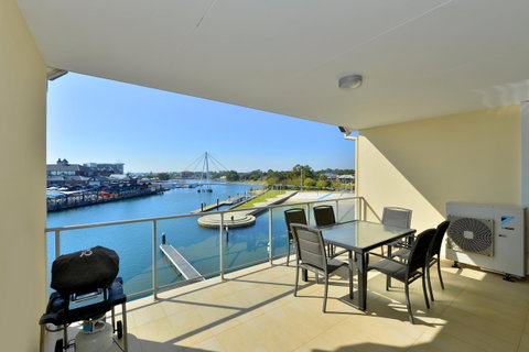 Dolphin Quay Apartments - Northern Rivers Accommodation 5