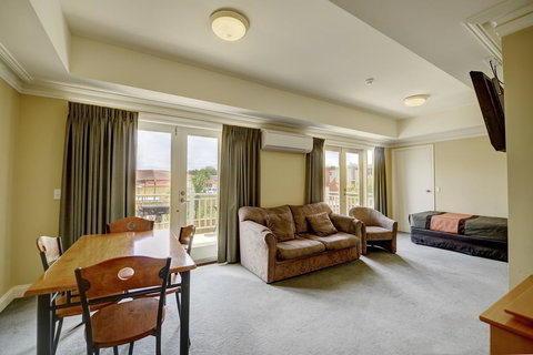 The Jetty Resort - Northern Rivers Accommodation 24