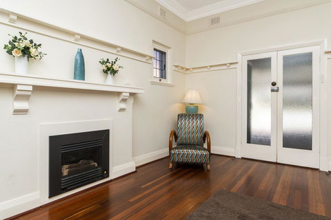 Inner Western Suburbs Retreat - Northern Rivers Accommodation 26