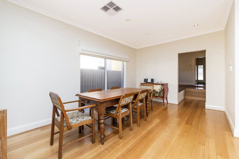 Inner Western Suburbs Retreat - Northern Rivers Accommodation 11