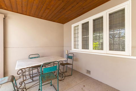 Inner Western Suburbs Retreat - Northern Rivers Accommodation 37