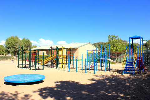 Ningaloo Coral Bay â€“ Bayview - Northern Rivers Accommodation 12