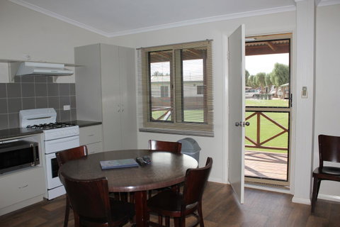 Ningaloo Coral Bay â€“ Bayview - Northern Rivers Accommodation 17