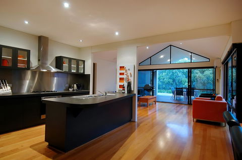 THE SANCTUARY LUXURY HOLIDAY HOME - Northern Rivers Accommodation 11