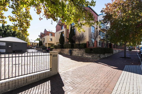 Subiaco Village - 34 - Northern Rivers Accommodation 17