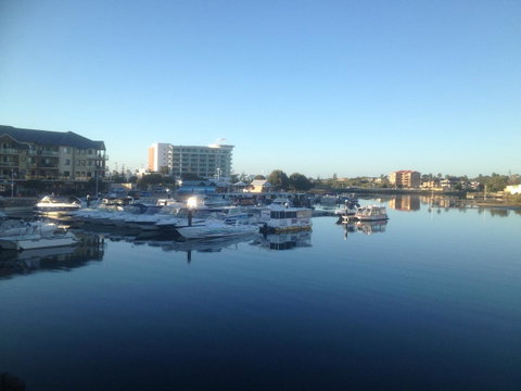 Mandurah Ocean Marina Chalets - Northern Rivers Accommodation 42