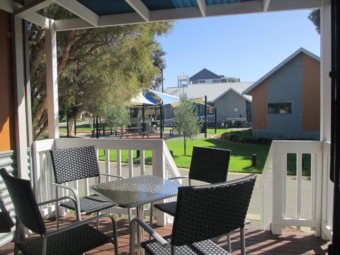 Mandurah Ocean Marina Chalets - Northern Rivers Accommodation 40