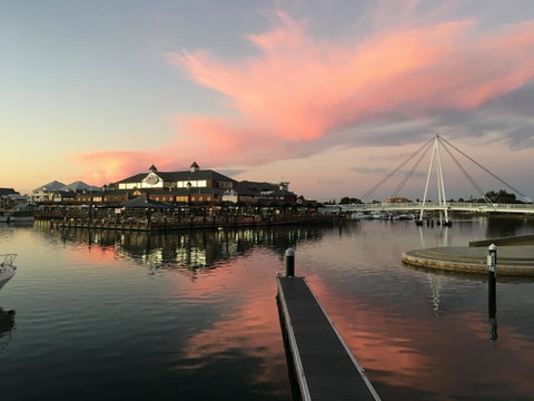 Mandurah Ocean Marina Chalets - Northern Rivers Accommodation 3