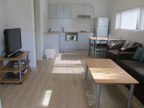 Mandurah Ocean Marina Chalets - Northern Rivers Accommodation 39