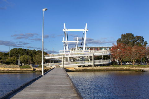 Como Executive Apartment - Northern Rivers Accommodation 25