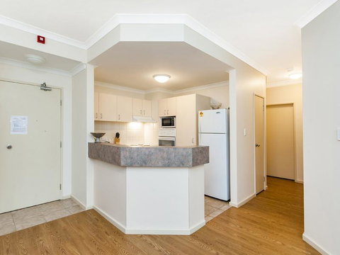 James On The Park - Executive Escapes - Northern Rivers Accommodation 22