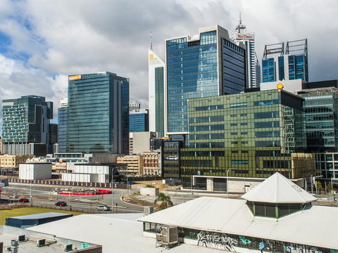 James On The Park - Executive Escapes - Northern Rivers Accommodation 2