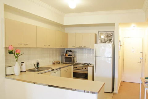 WESTEND CBD PERTH-ULTIMATE LOCATION - Northern Rivers Accommodation 28