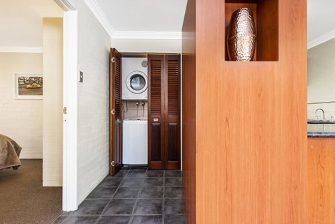 Subiaco Village 18 - Northern Rivers Accommodation 8