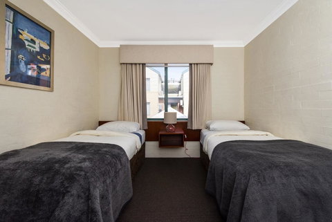 Subiaco Village 18 - Northern Rivers Accommodation 16