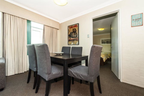 Subiaco Village 18 - Northern Rivers Accommodation 4
