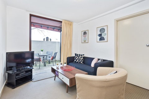 South Perth Executive Apartment - Northern Rivers Accommodation 1