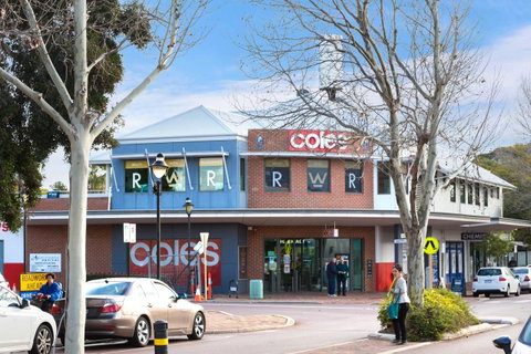 South Perth Executive Apartment - Northern Rivers Accommodation 10