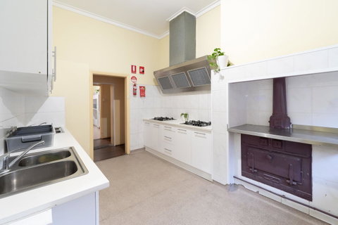 MyOZexp Aberdeen Lodge - Northern Rivers Accommodation 5