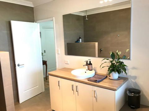 The Mains Guest House 2 Bedroom Farm Stay - Northern Rivers Accommodation 9