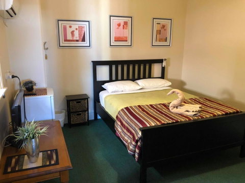 Junction Hotel Moora - Northern Rivers Accommodation 5