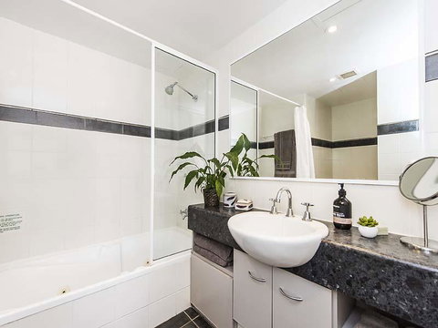 Subiaco Village 28 - Northern Rivers Accommodation 11