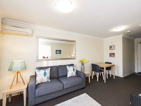 Subiaco Village 28 - Northern Rivers Accommodation 5