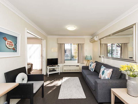 Subiaco Village 28 - Northern Rivers Accommodation 1