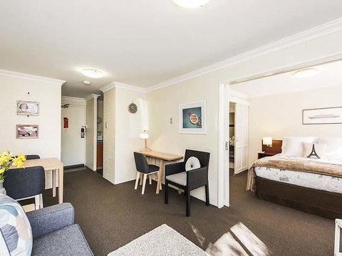 Subiaco Village 28 - Northern Rivers Accommodation 4