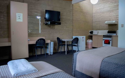 Hopetoun Motel & Chalet Village - Northern Rivers Accommodation 35