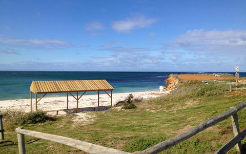 Hopetoun Motel & Chalet Village - Northern Rivers Accommodation 4