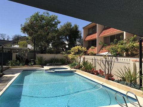 Rosalie In Shenton Park - Northern Rivers Accommodation 10