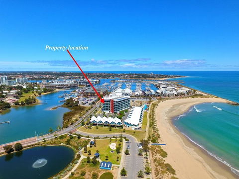 A 406 FANTASTIC OCEAN BEACH And MARINA VIEW APT - MANDURAH - Northern Rivers Accommodation 27