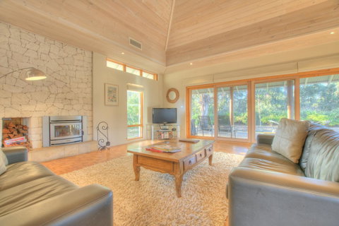 Moana Spa Villas - Prime Yallingup Location - Northern Rivers Accommodation 4