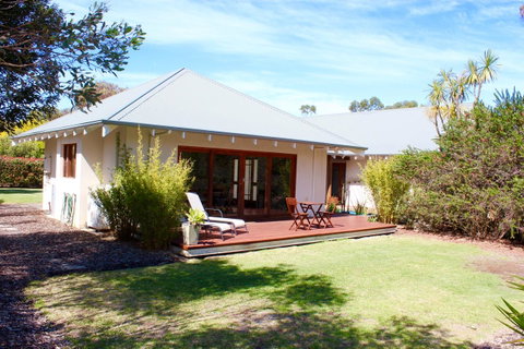 Moana Spa Villas - Prime Yallingup Location - Northern Rivers Accommodation 0