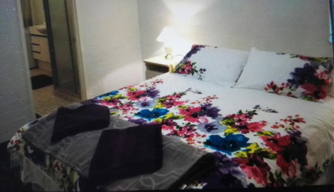 Perth City Retreat - Northern Rivers Accommodation 5