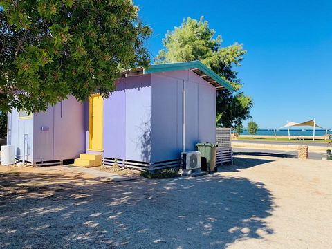 Shark Bay Cottages - Northern Rivers Accommodation 40