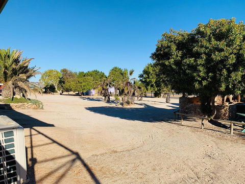 Shark Bay Cottages - Northern Rivers Accommodation 13