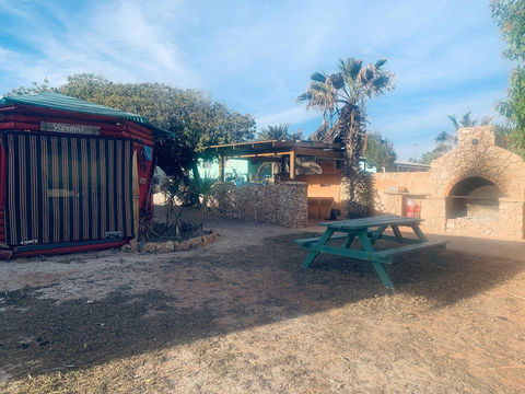 Shark Bay Cottages - Northern Rivers Accommodation 37