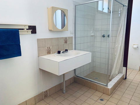 Shark Bay Cottages - Northern Rivers Accommodation 8