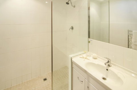 Seahaven - Northern Rivers Accommodation 12