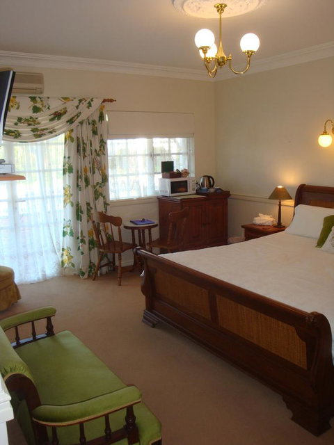 Lanterns Retreats - Northern Rivers Accommodation 17