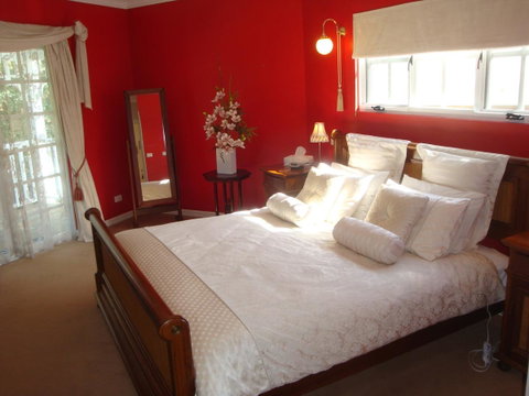 Lanterns Retreats - Northern Rivers Accommodation 5
