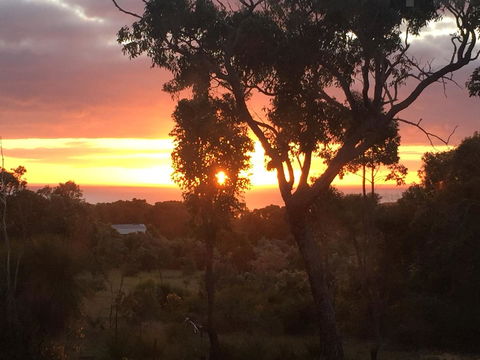 Eagle Bay House - Northern Rivers Accommodation 7