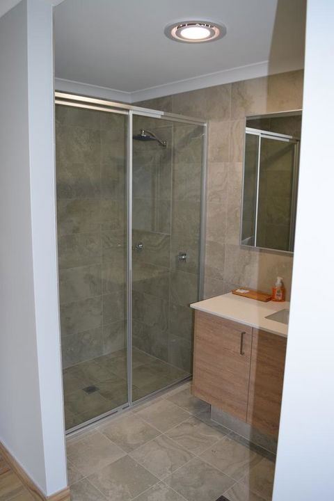 Eagle Bay House - Northern Rivers Accommodation 8