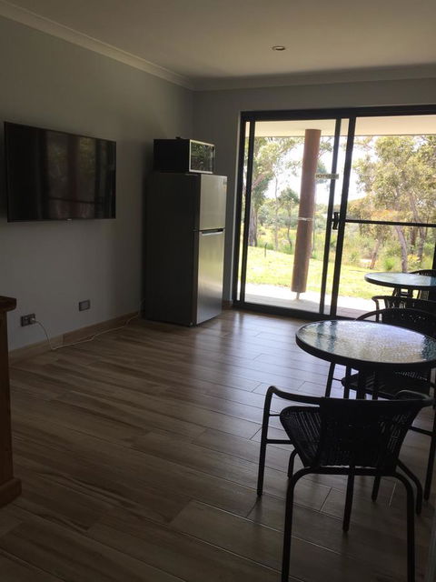 Eagle Bay House - Northern Rivers Accommodation 10